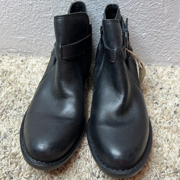 Born Baily Bootie NWT Size 6 - Picture 4 of 10